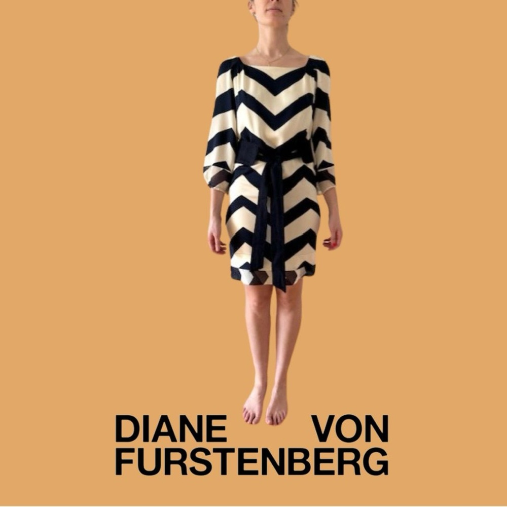 ⚓️ Diane von Furstenberg Brygid Navy Off White Chevron Silk Dress